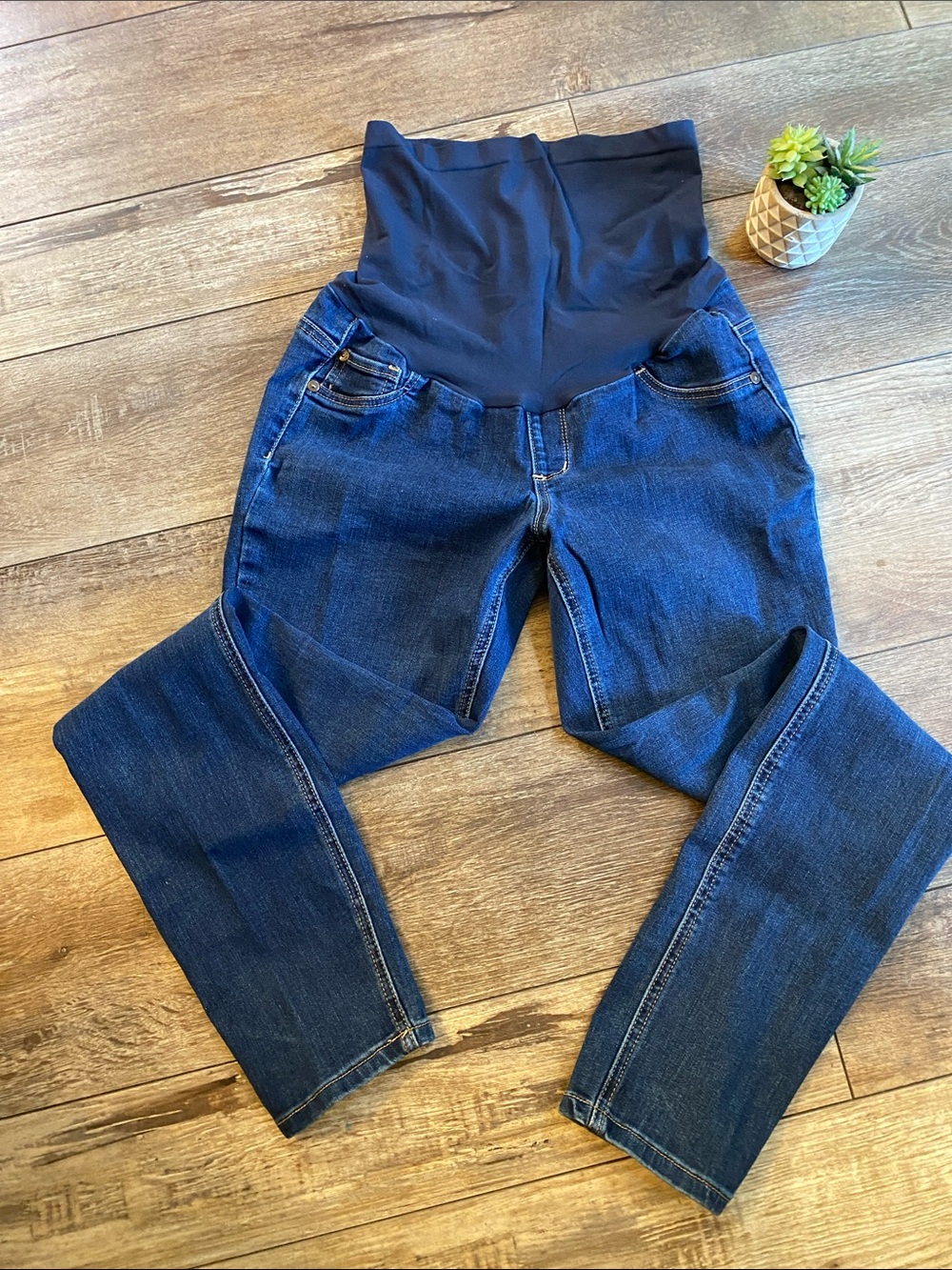 Indigo Blue Women's Skinny Maternity Jeans in Dark Blue with Black Waist Panel